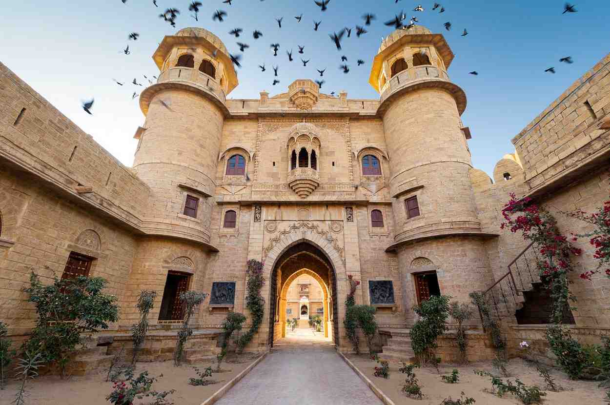 WelcomHeritage Mohangarh Fort
